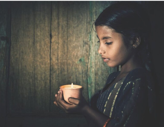 Dalit Handmade Scented Candles – Lighting Hope with Every Flame
